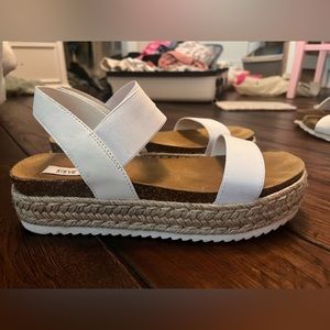 Jaklin White Steven Madden Sandals